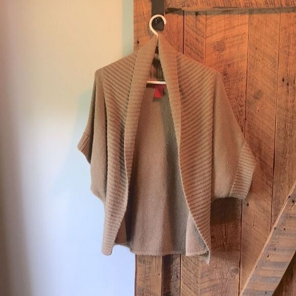 Joe shot batwing sleeves vest - Picture 2 of 5